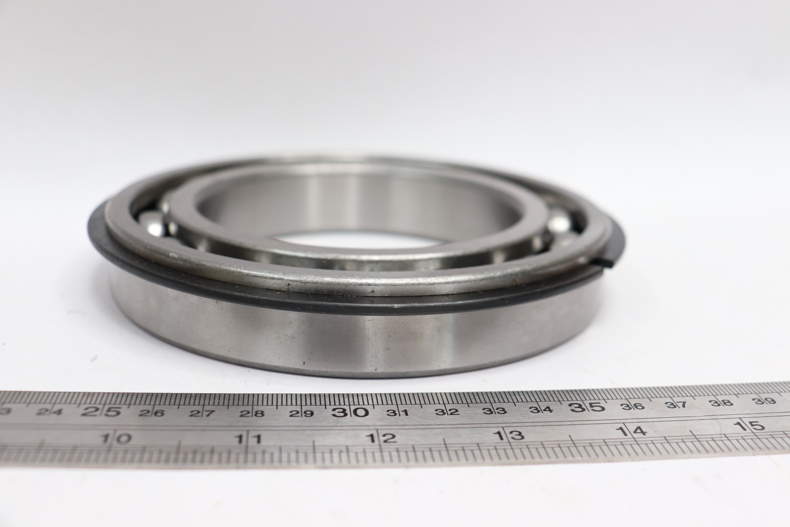 Deep Groove Ball Bearing with Snap Ring 6018 NR