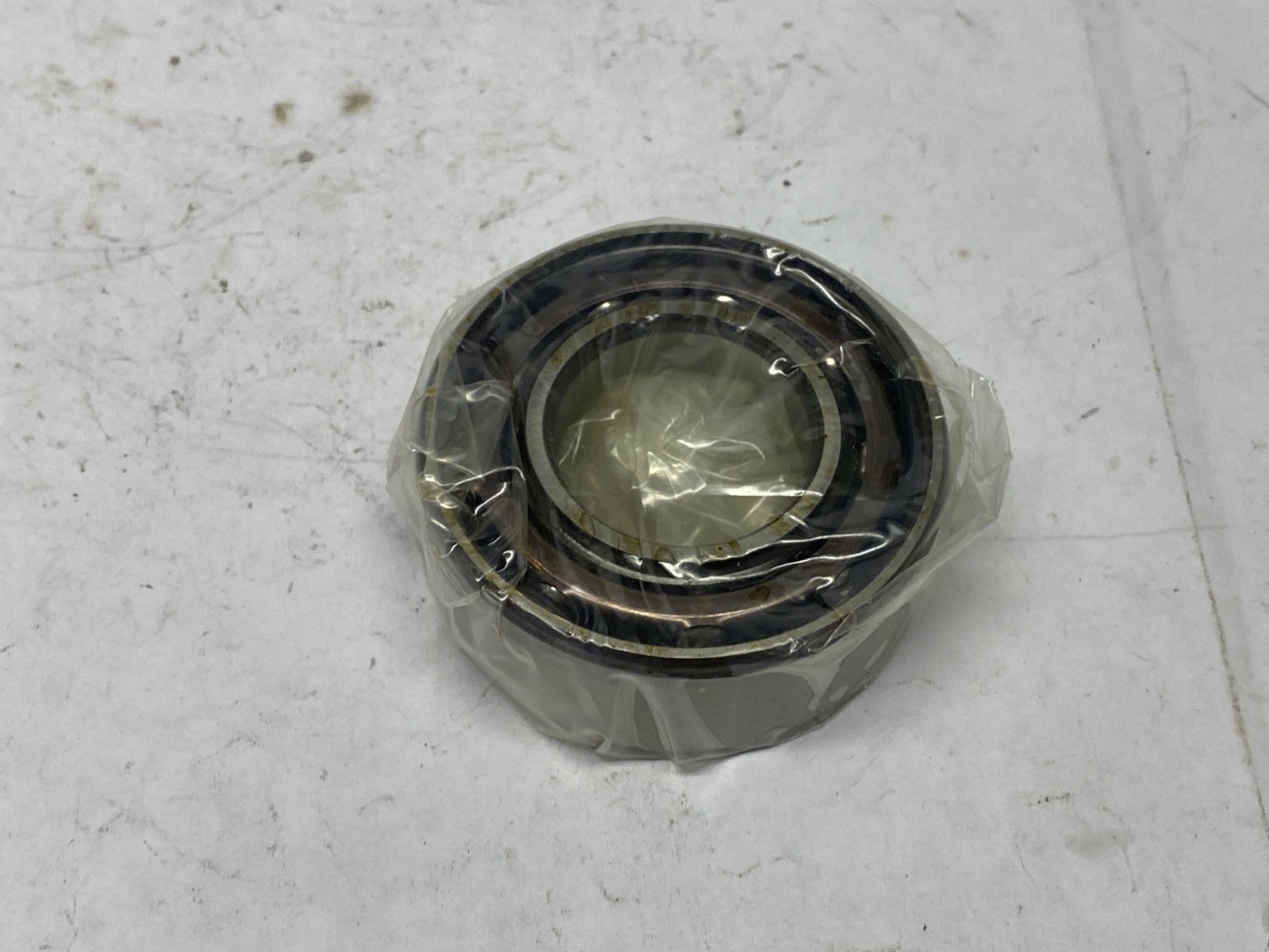 NEW SKF 30mm ID 62mm OD 24mm W 30° Contact Angle Deep Groove Ball Bearing 5206A