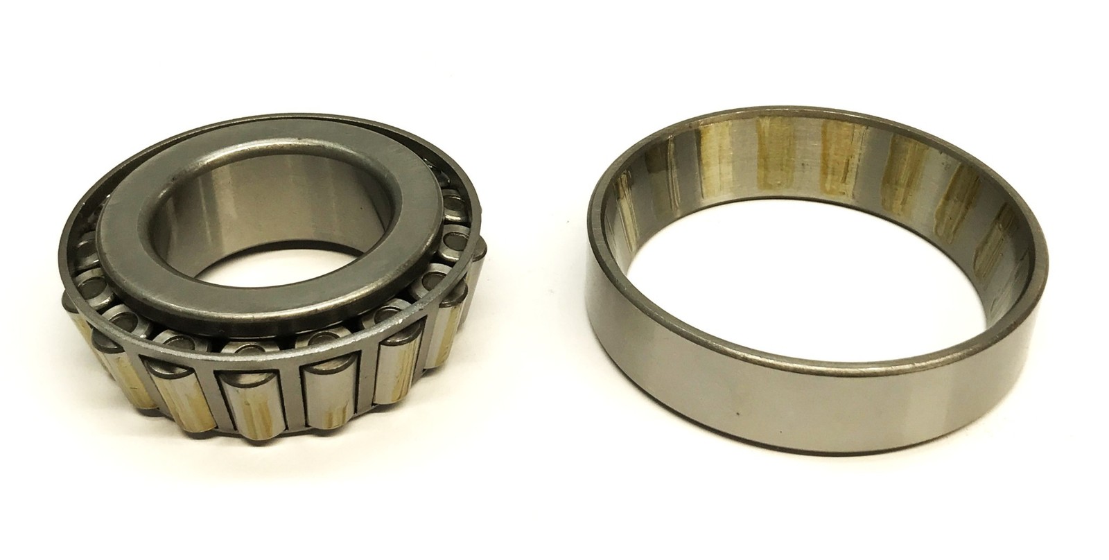 Total Source Tapered Roller Bearing Cone and Cup LP1425-8593 NOS