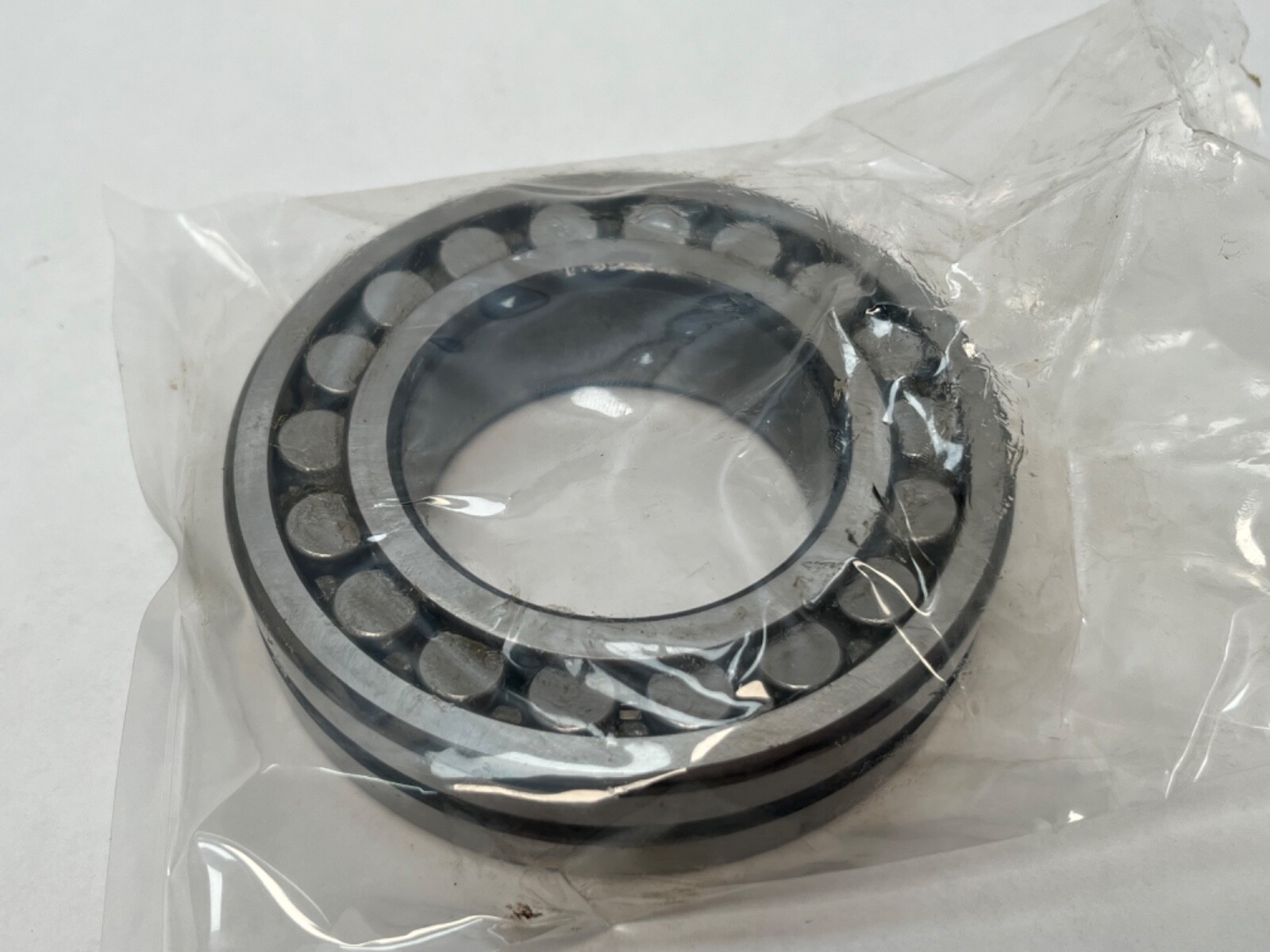 NTN 22211BD1C3 Spherical Bearing 55x100x25mm 22211CJ 22211 B W33/D1 C3 Japan