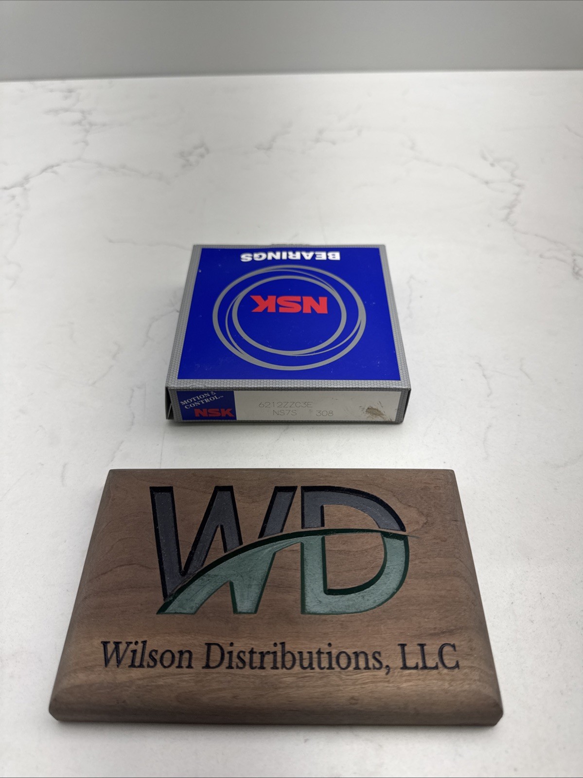 NEW IN BOX! NSK SEALED BALL BEARING 6212ZZC3E** B EEMS