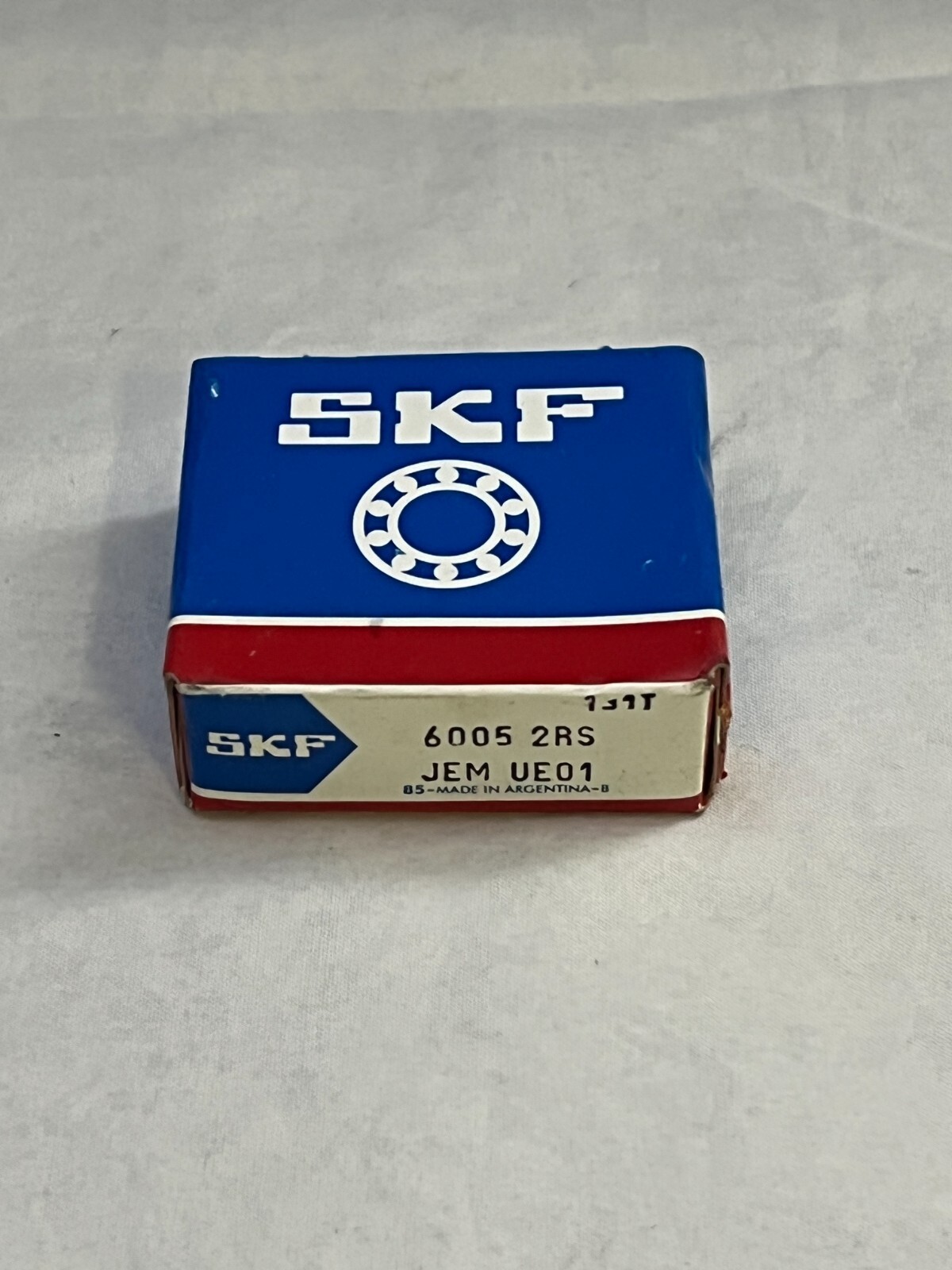 SKF 6005-2RS JEM 25mm X 47mm X 12mm Sealed Bearing