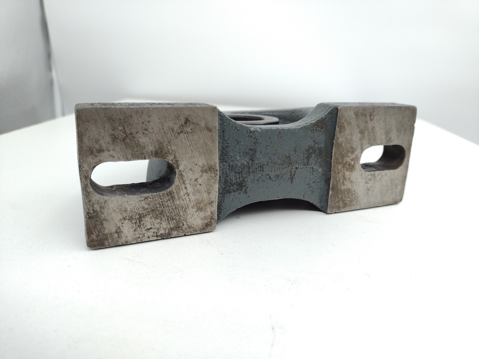 SealMaster MP-19 Pillow Block Ball Brg Unit 1-3/16 Inch Bore (minor oxidized)