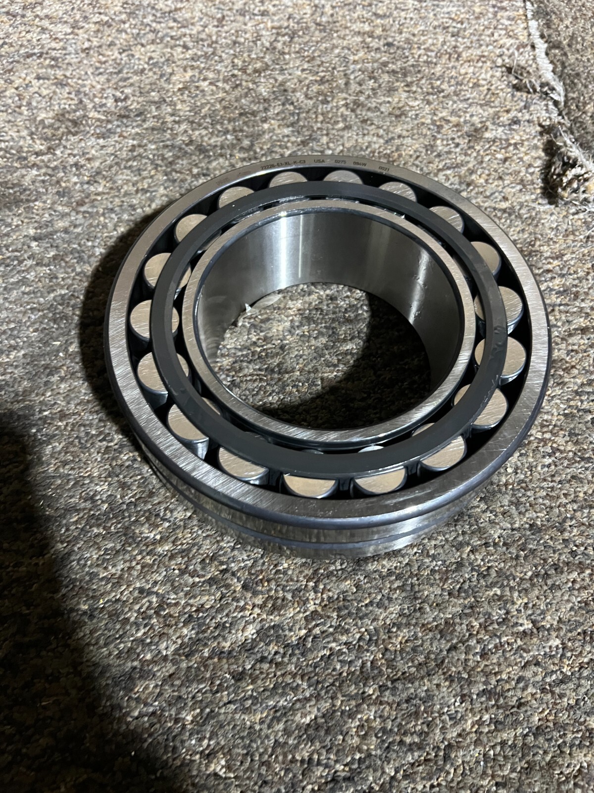 FAG 22226-E1-XL-K-C3 Spherical Roller Bearing Width 64mm ID 130mm OD 230mm