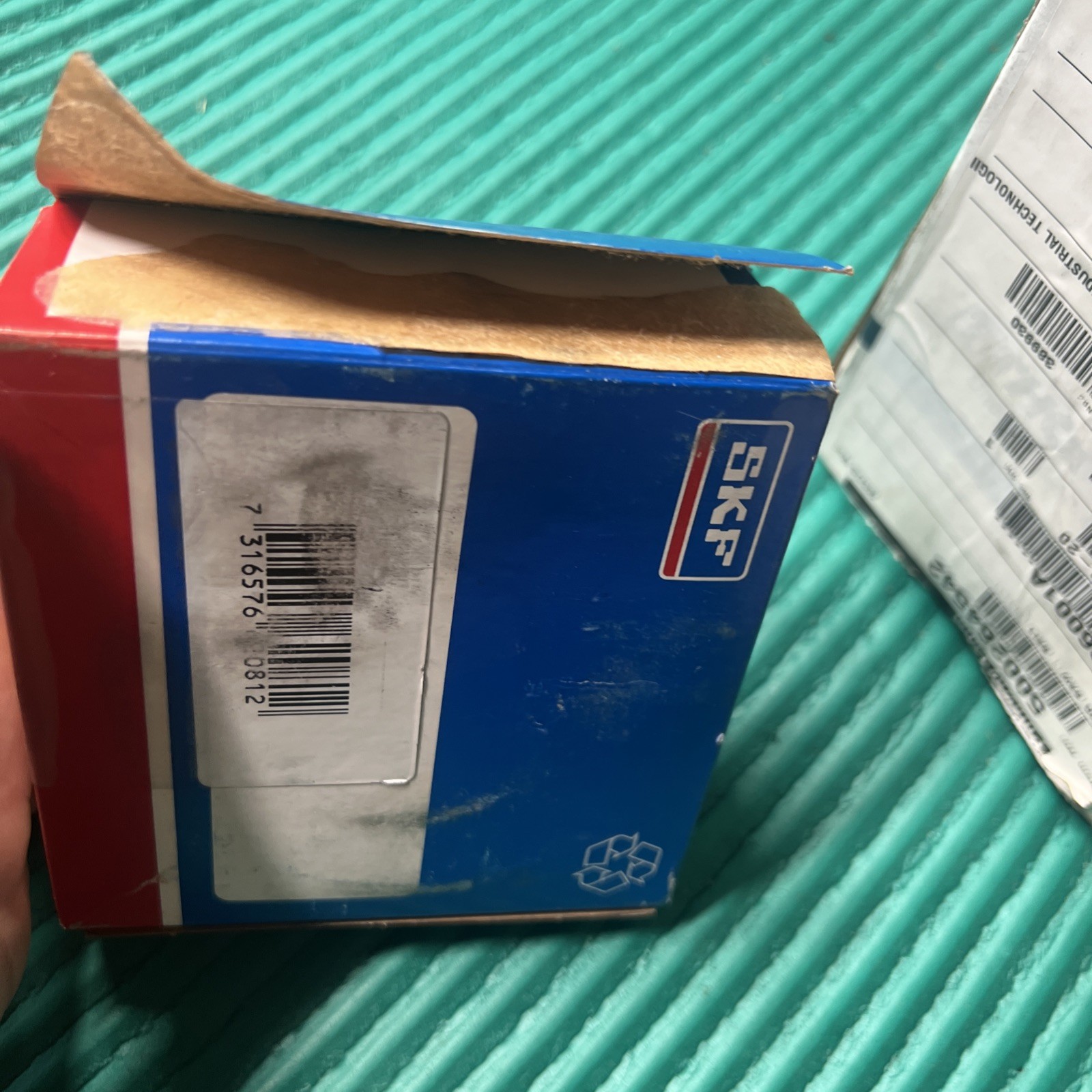 Super coolSKF 2309ETN9 Self Aligning Bearing 45x100x36 mm 2309 ETN9 2309E Sweden