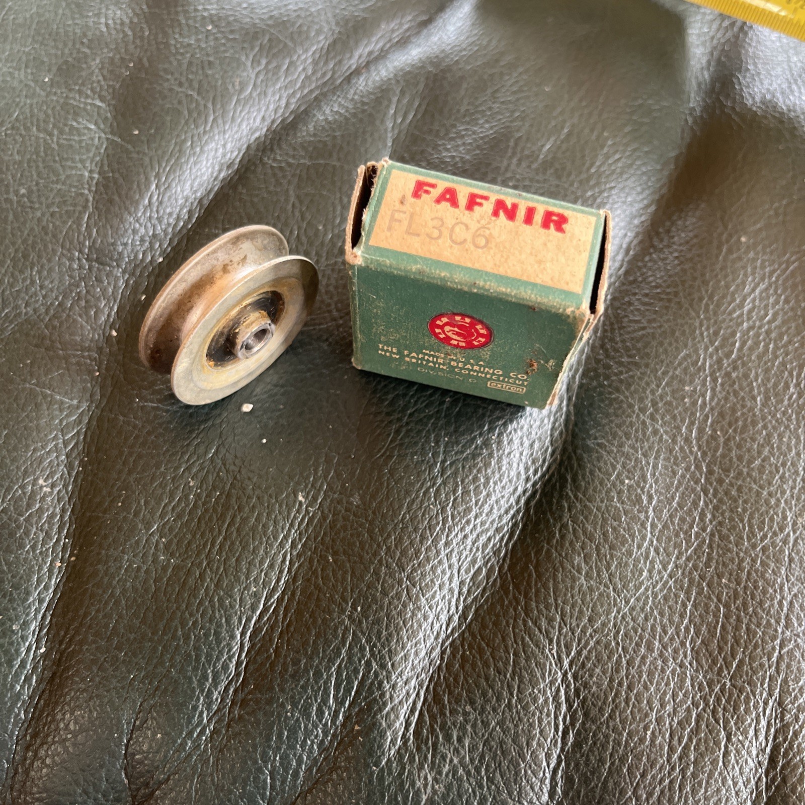 Fafnir Pulley Fl3c6 NOS 1 1/4” & 3/16” Shaft ?