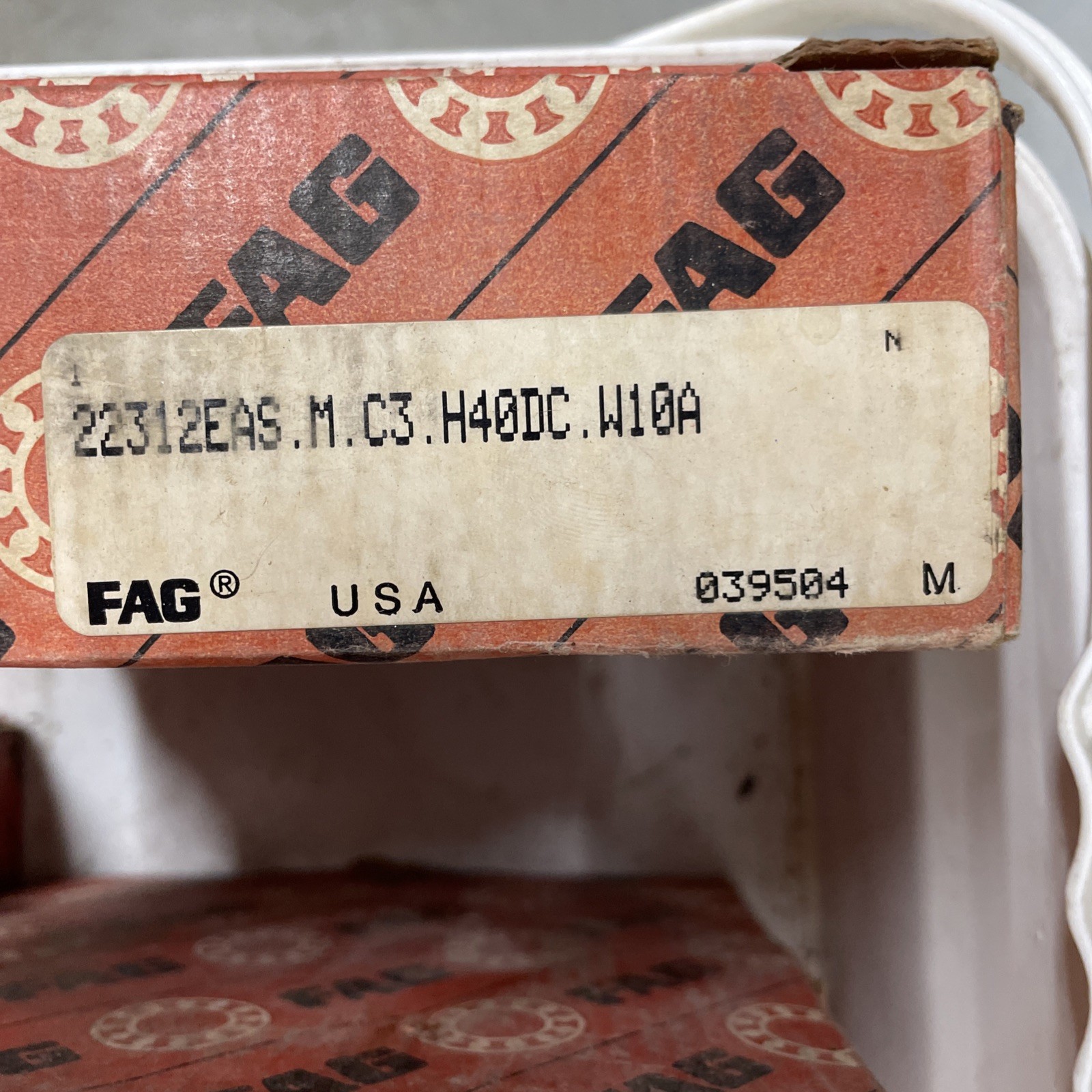 NEW IN BOX FAG 22312EASMC3 SPHERICAL ROLLER BEARING 22312EAS.M.C3 S41
