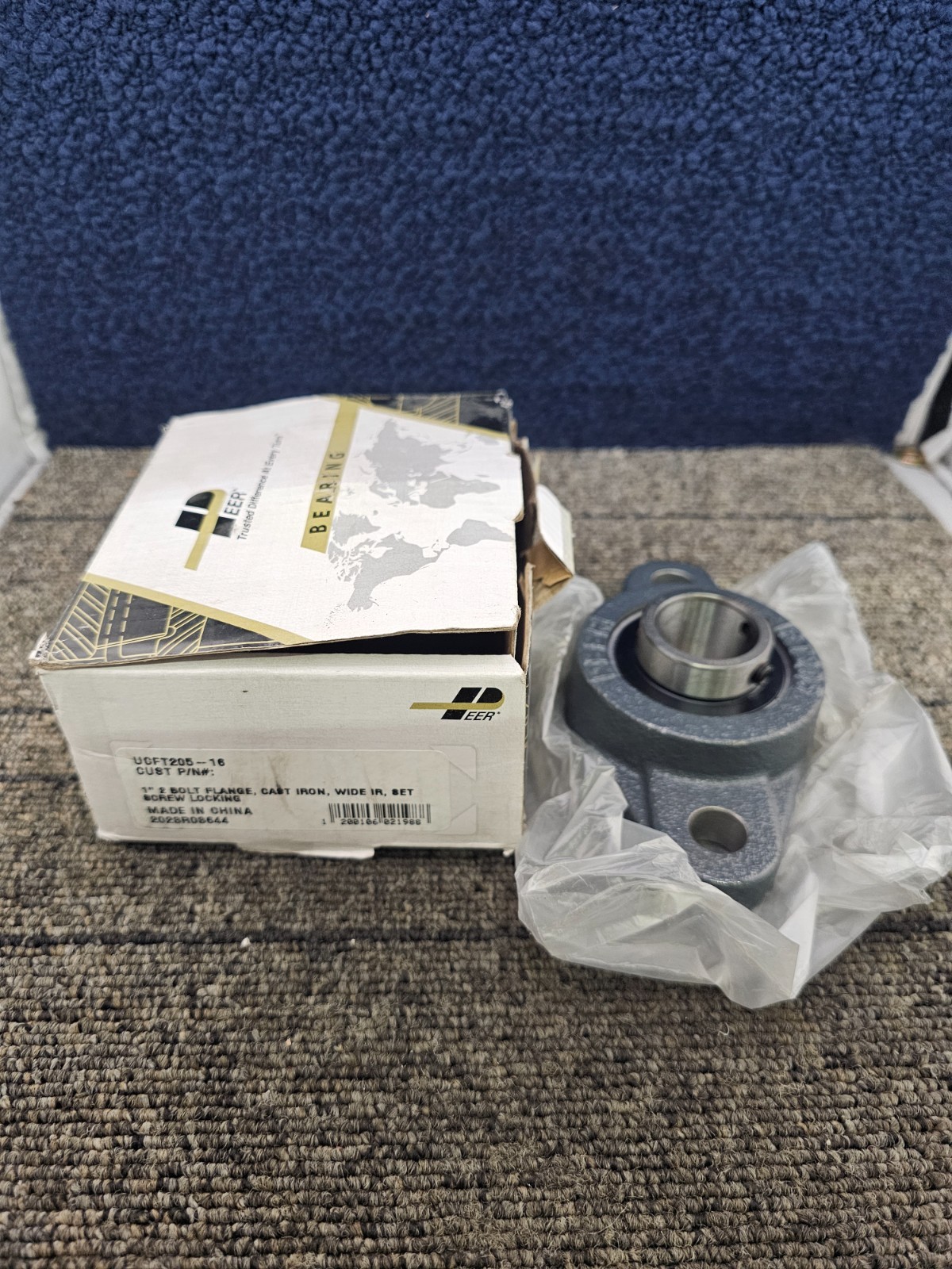 Peer UCFT205-16: Flange Bearing Unit 1″ Bore 2 Bolt Flange