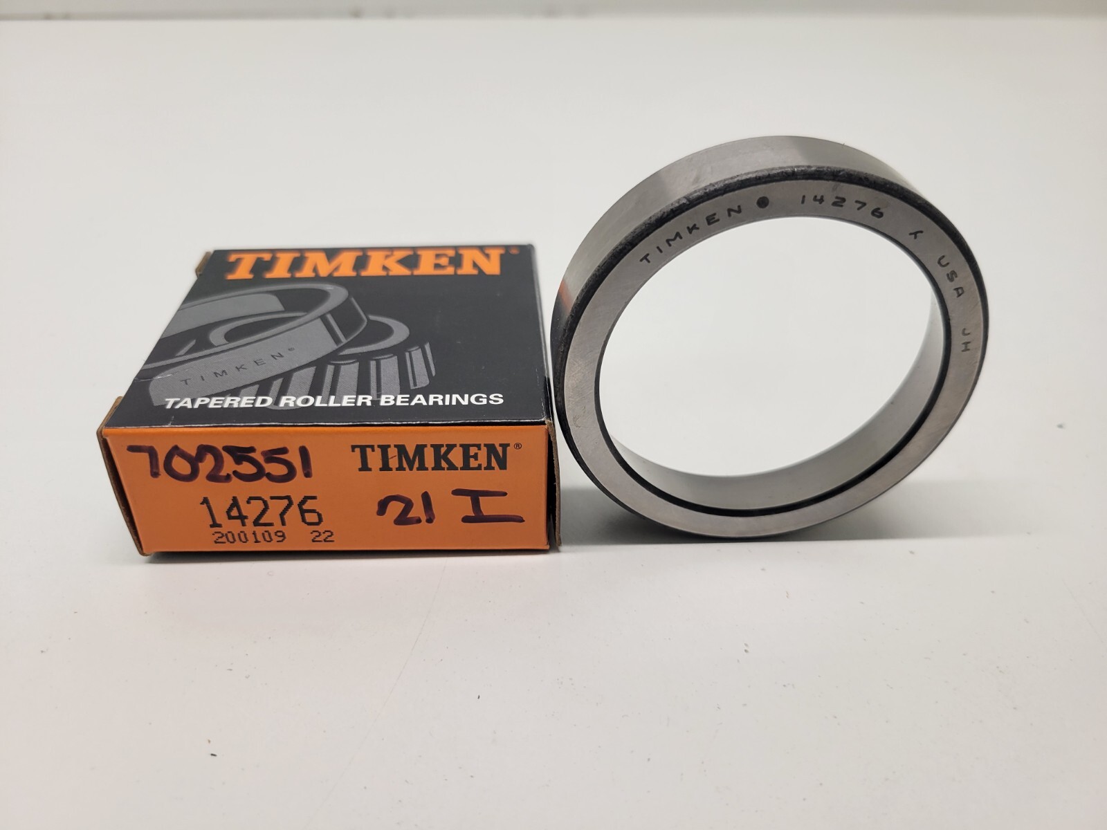 NEW IN BOX! TIMKEN TAPERED ROLLER BEARING CUP 14276
