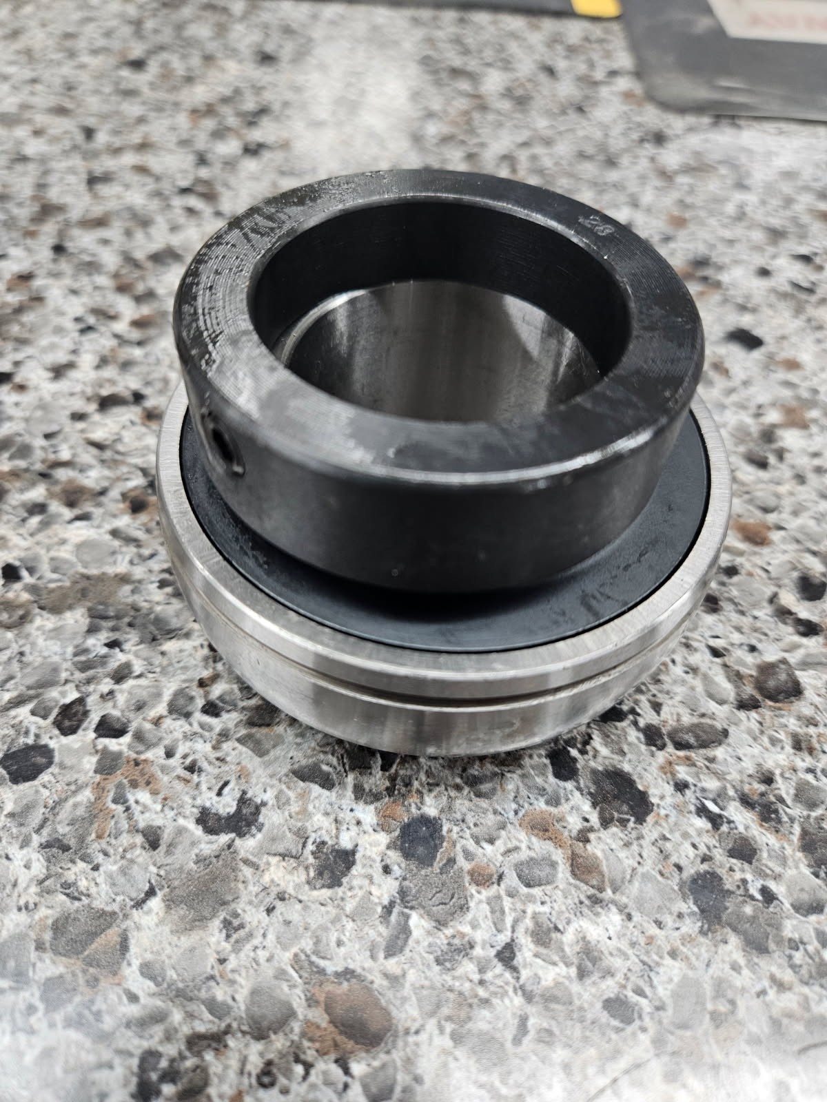 BEARING PART # HC209-28 1-3/4″ I.D. BEARING