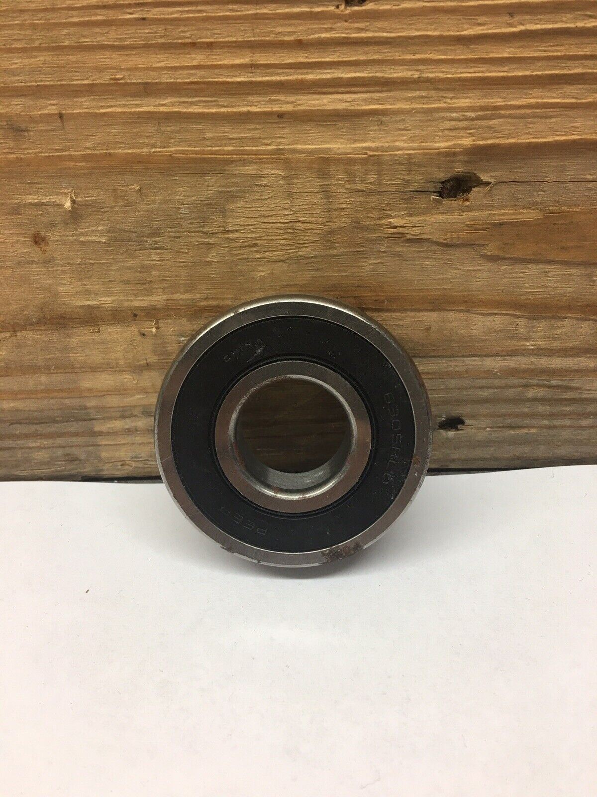 Sealed One Side Radial Ball Bearing 6305RLD Peer 25mm x 62mm x 17mm