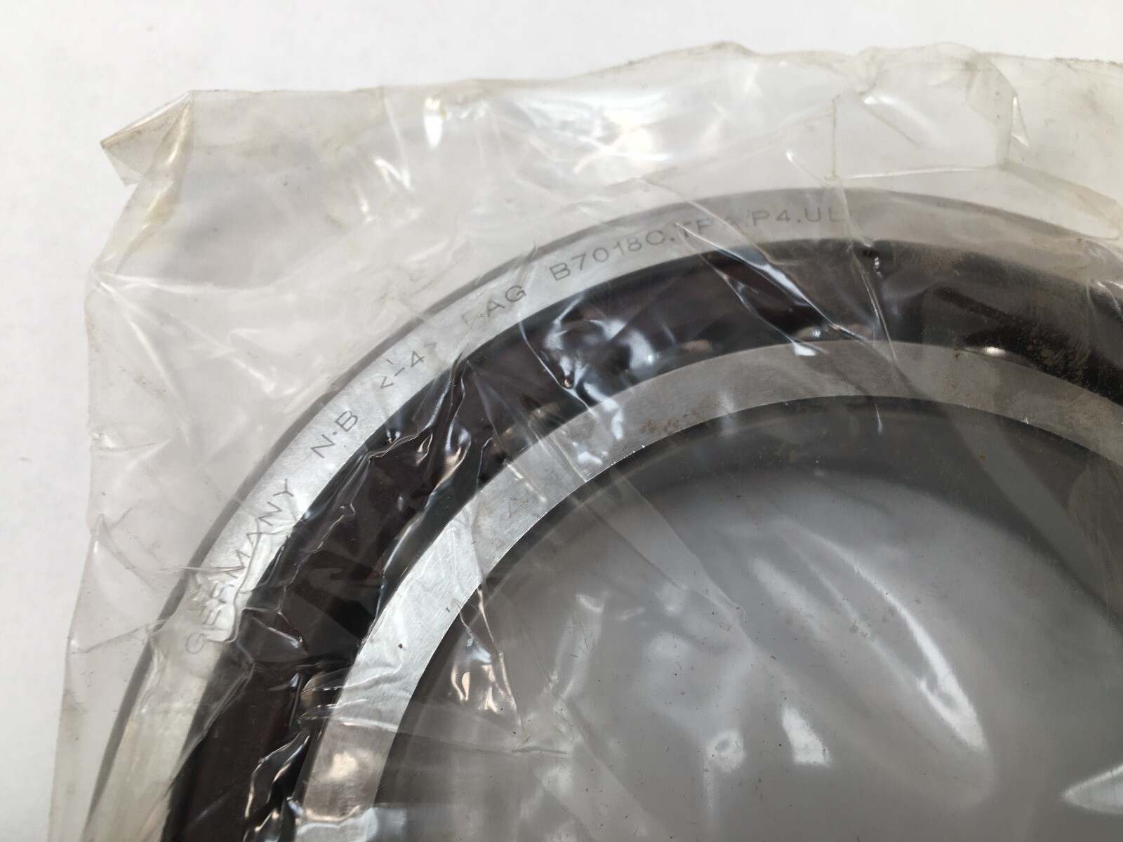 FAG B7018C.TPA.P4.UL Bearing 90x140x24 mm B7018C B-7018-C-TPA-P4-UL Barden