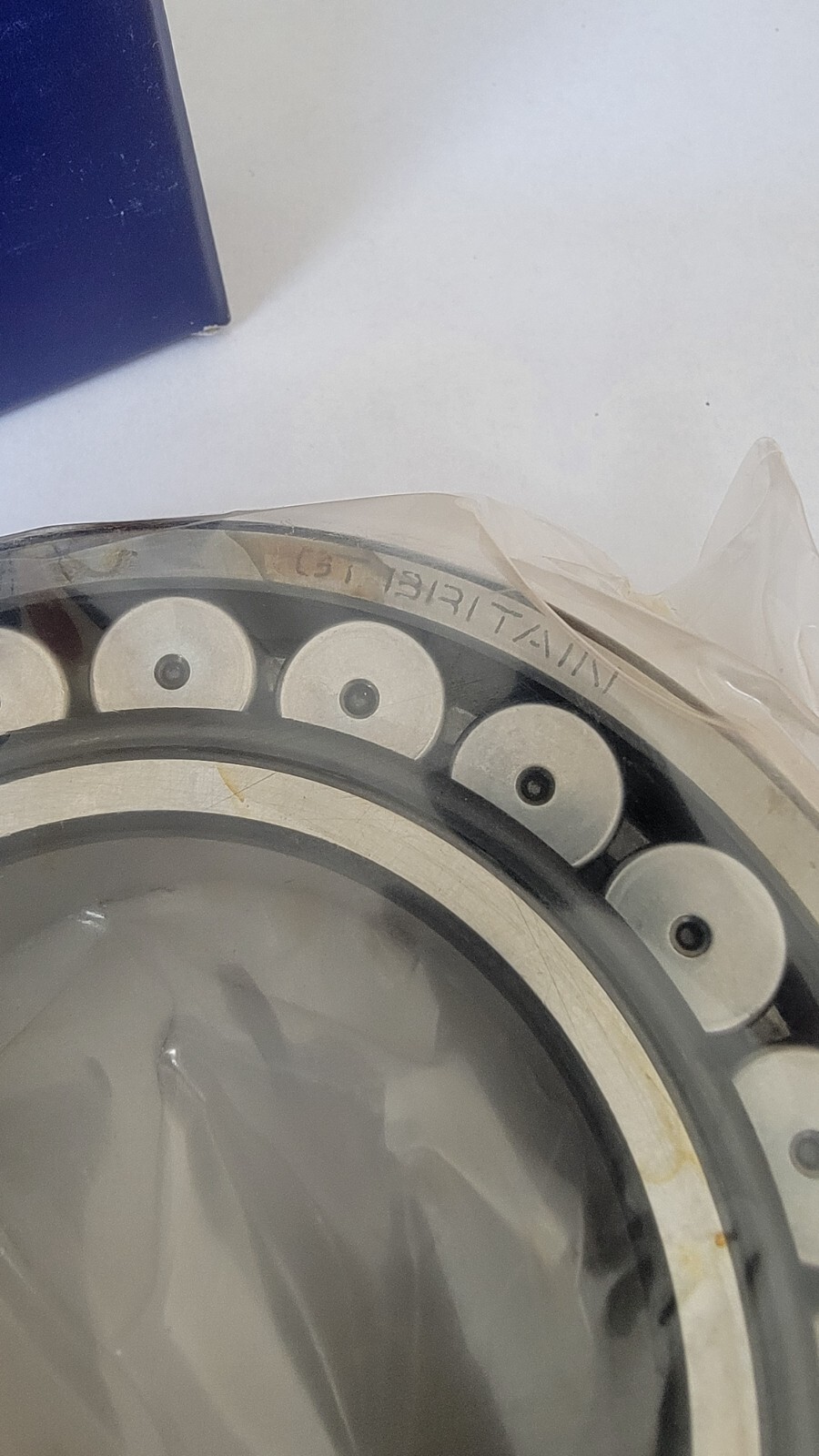 SKF 22212 EK Spherical Roller Bearing – NEW, PLASTIC SEALED, IN BOX