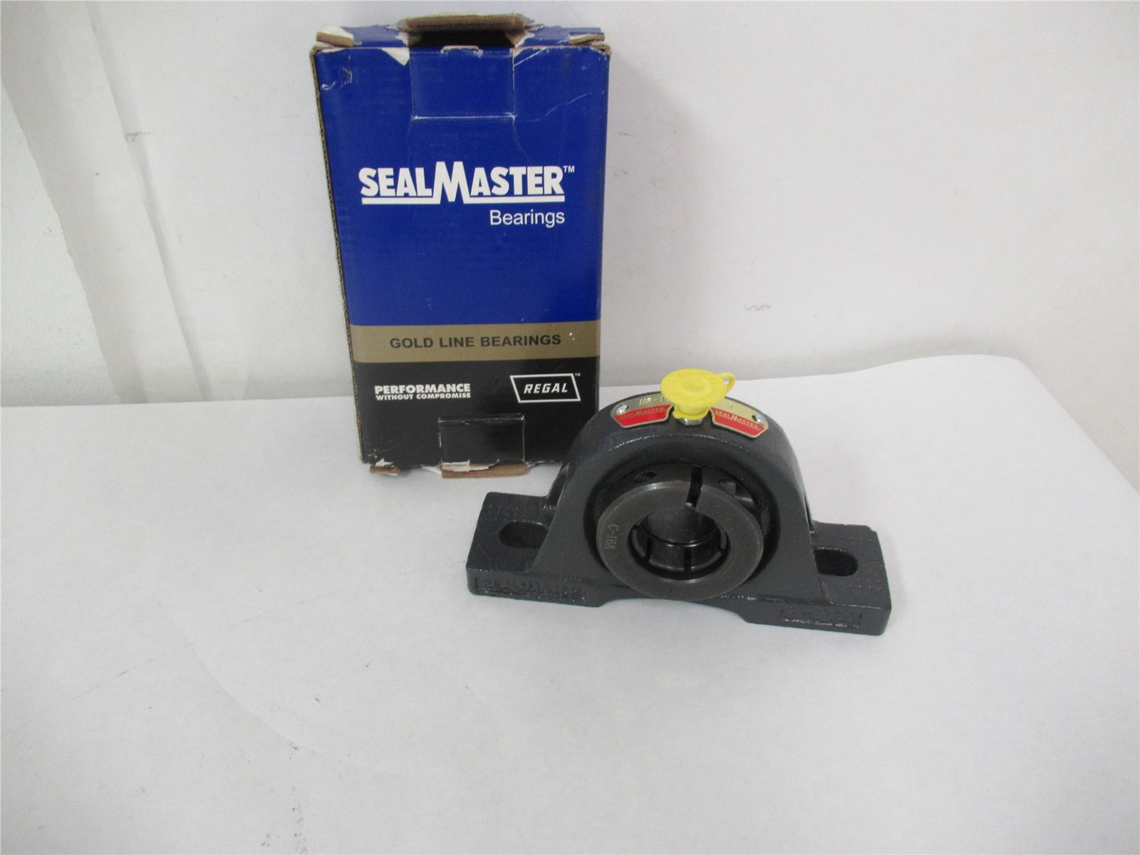 251647 New In Box; SealMaster NP-16T Pillow Block Ball Bearing 2 Bolt 1″ ID