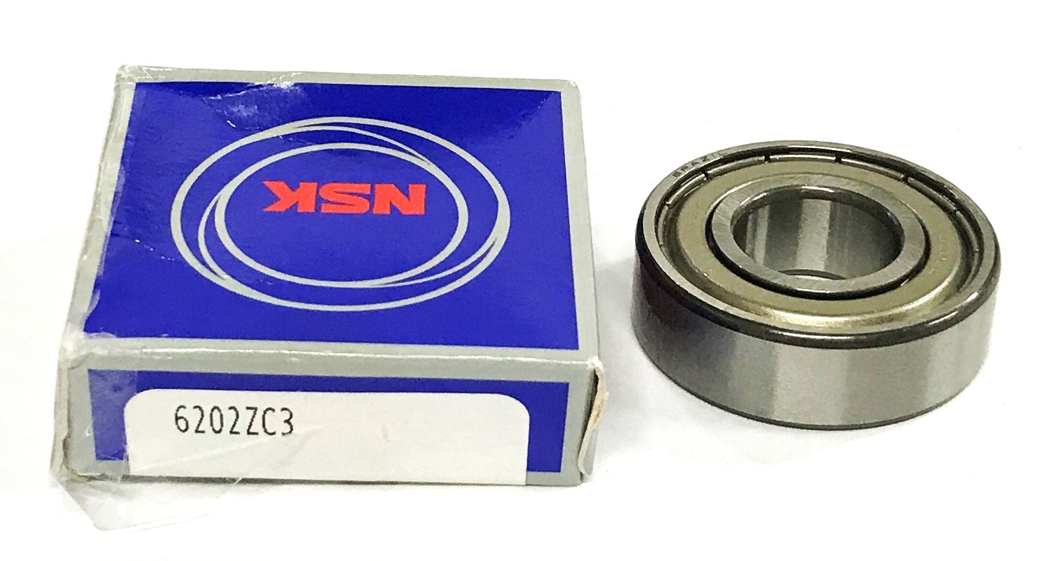 NSK Single Row Ball Bearing 6202ZC3 [Lot of 4] NOS