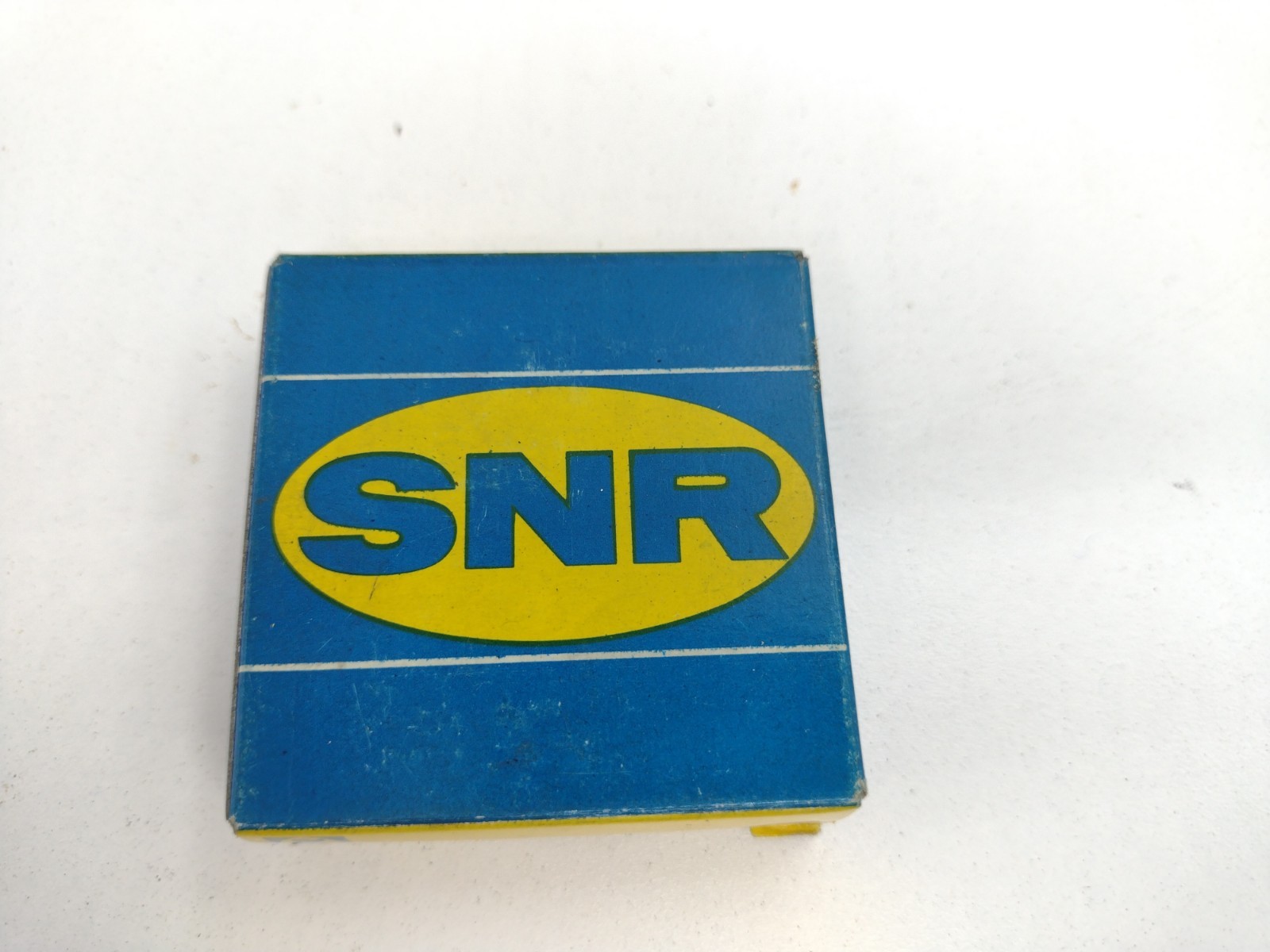 *** SNR 6304 EE Single Row Deep Groove Ball Bearing 20 mm Bore