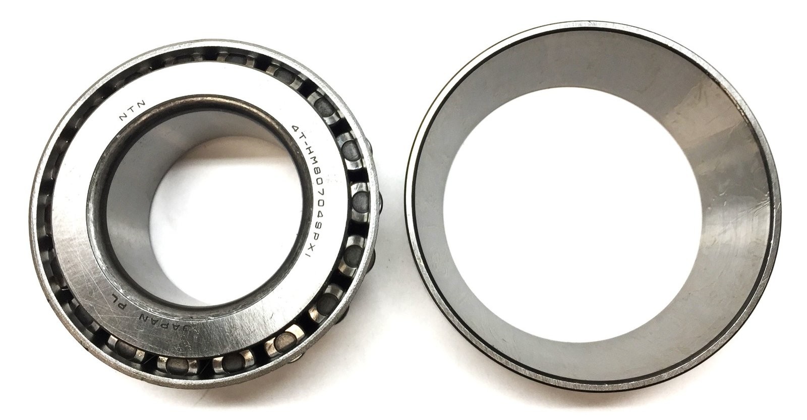 NTN Cylindrical Roller Bearing Set 4T-HM807049PXI/4T-HM807011PXI NOS
