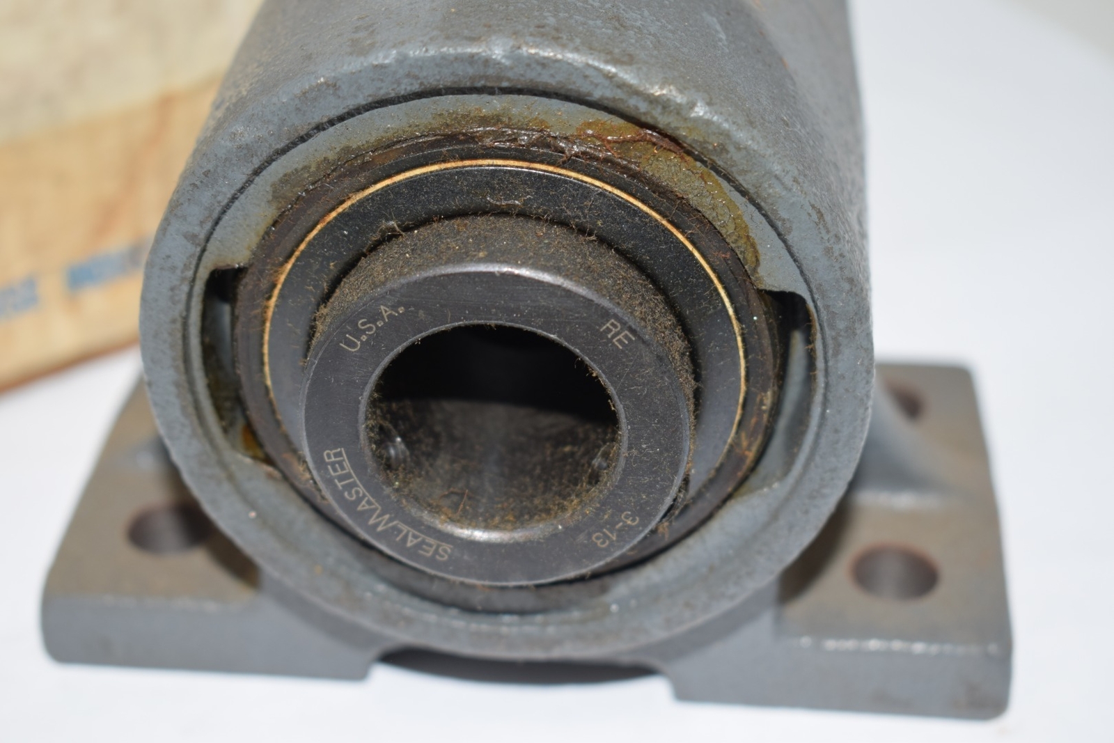 NEW Seal Master S-126-M19 Series Pillow Block, Bore: M19, Mounting Type: 4-Bolt