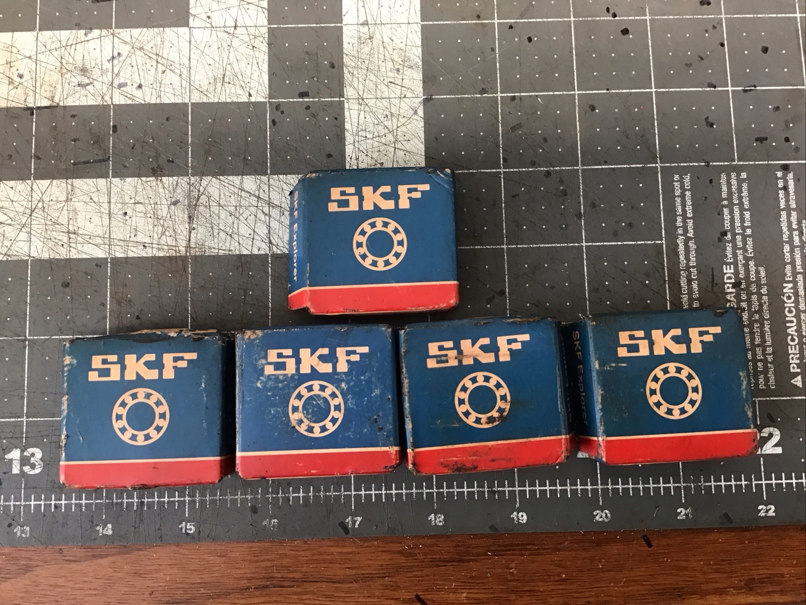 SKF 6302-2RSJEM Bearing Lot of 5(LK01L)
