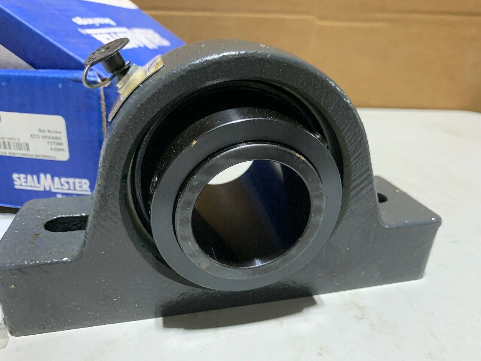 Sealmaster USRB5000E-111 Pillow Block Spherical Roller Bearing Unit 1 11/16″