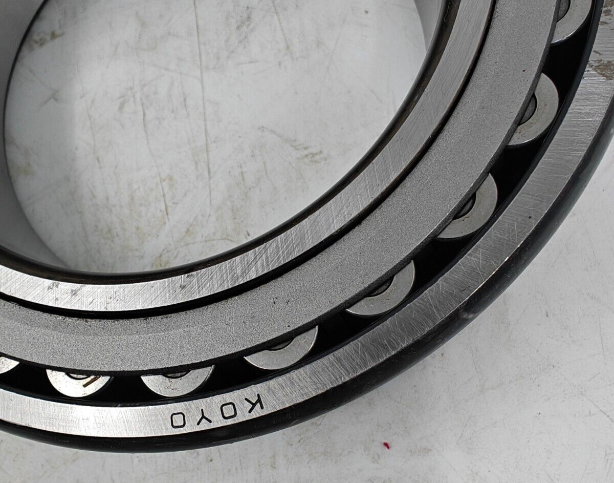 23022RHW33C3 KOYO Spherical Roller Bearing 110x170x45mm 23022 C3 RH W33