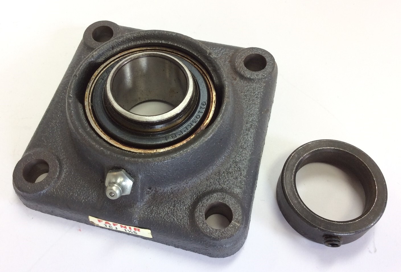 Torrington Fafnir TCJ 1 1/4 S Pillow Block Flanged Ball Bearing Unit 1.25″ Bore