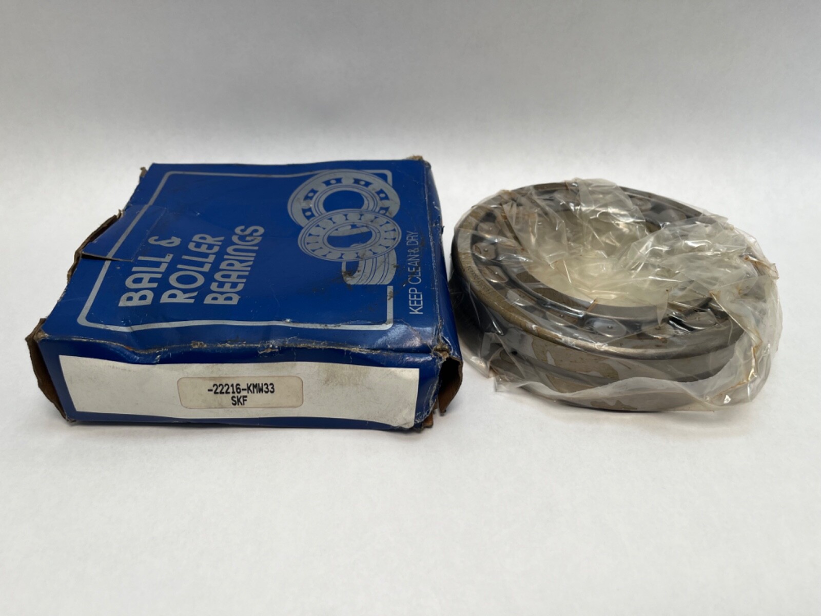 SKF 22216KMW33 Spherical Bearing 80x140x33 mm 22216-K-M-W33 Canada
