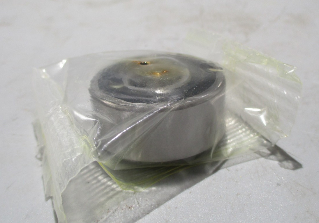 NEW LOT OF 2 SKF 2201E-2RS1TN9 SEALED SELF ALIGNING BALL BEARING