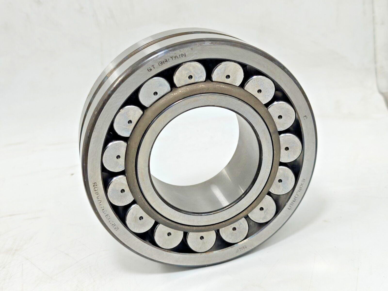 22313 EK/VA405 SKF New Spherical Roller Bearing 65x140x48mm 22313 EK VA405