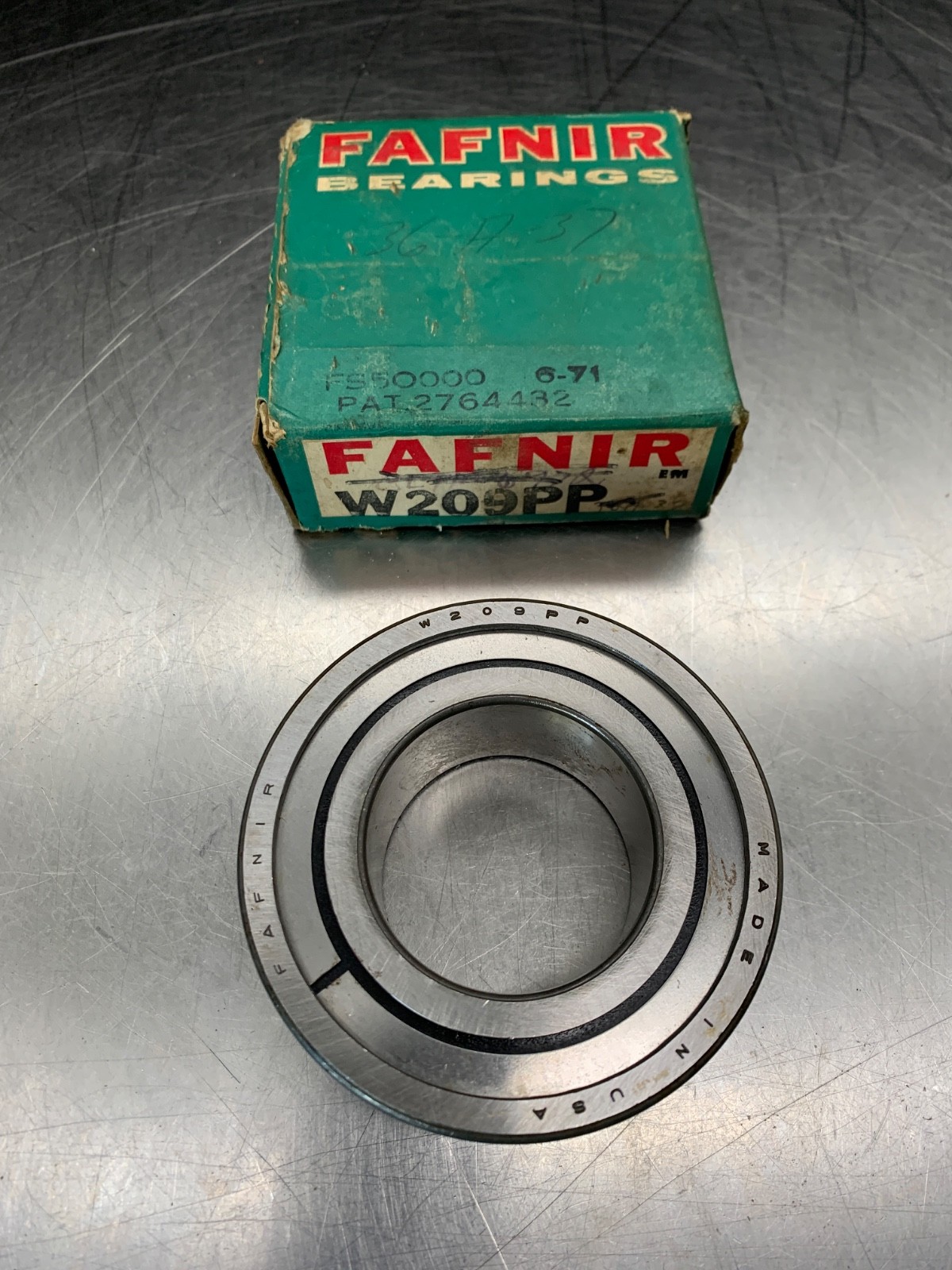 Fafnir W209PP Radial/Deep Groove Ball Bearing – Straight Bore, 45 mm ID