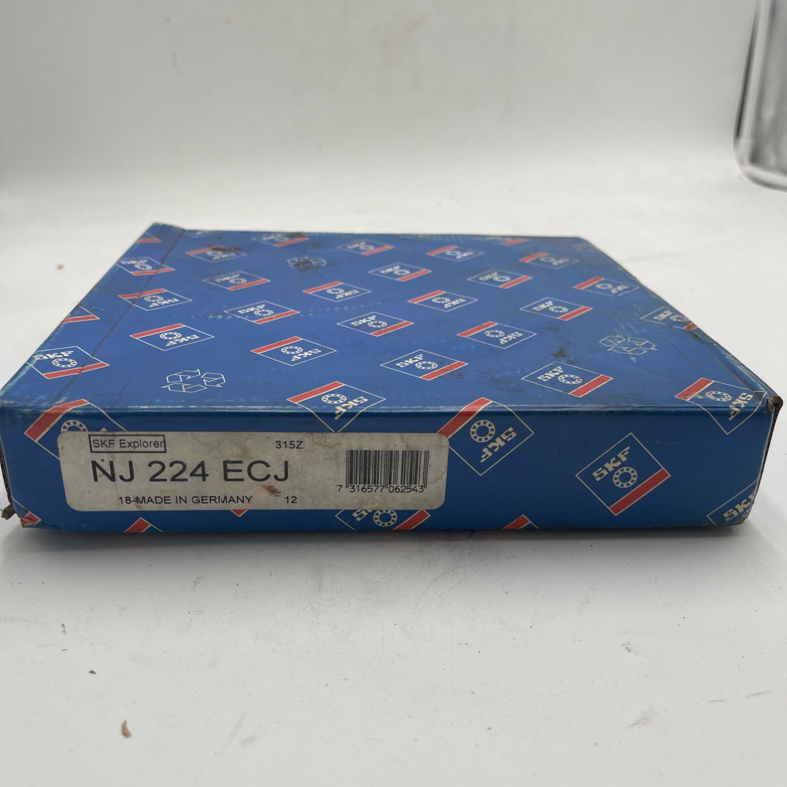 NJ224ECJ SKF Cylindrical Roller Bearing 120mm X 215mm X 40mm USA SELLER🇺🇸