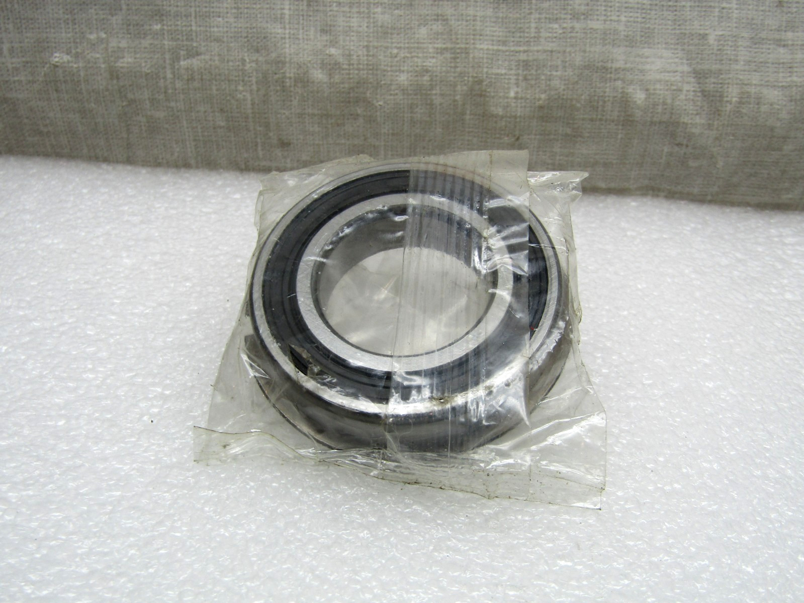 SKF 6006-2RSNR C3 30mm X 55mm X 13mm Sealed Snap Ring Bearing