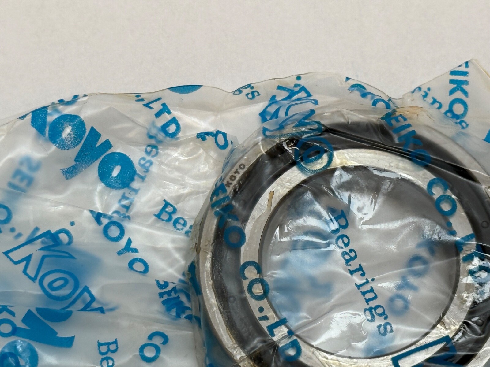 Koyo 7905C5GLP4FG Bearing 71905 7905-C-5GL-P4-FG 25x49x9 mm