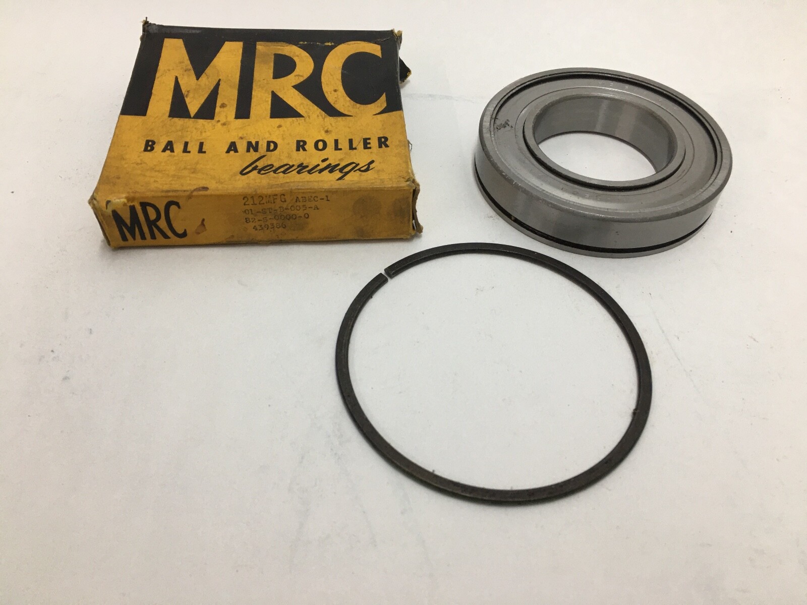 MRC 212MFG Bearing Single Metal Seal w/ snap ring 6212-NR-Z MaxType 60x110x22 mm