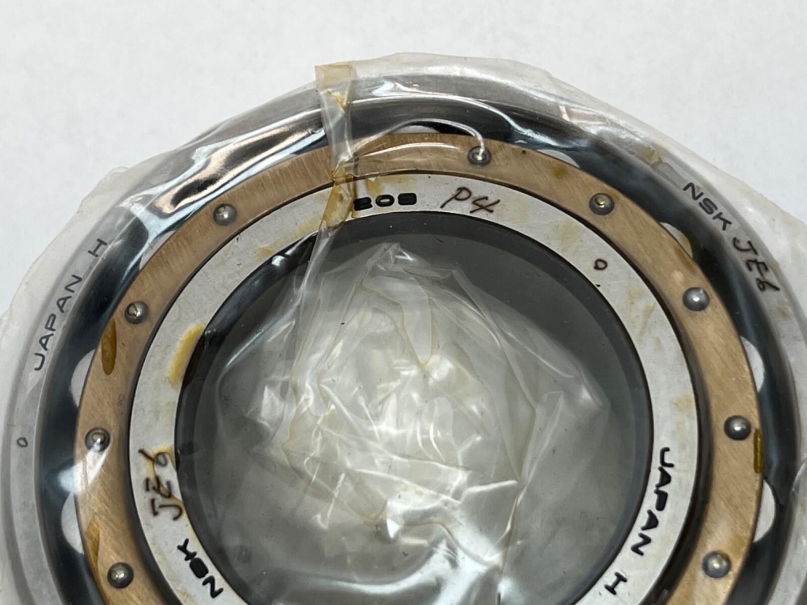 NSK N209MCC2P4 Cylindrical Roller Bearing 45x85x19 mm N209 N-209-M-CC2-P4 Japan