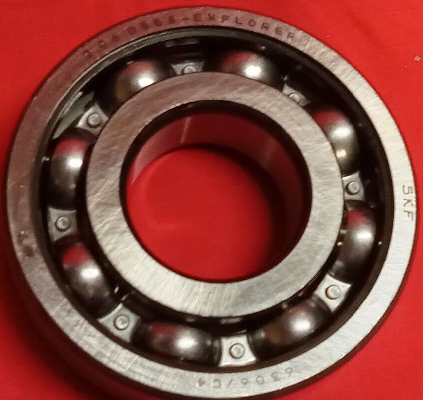 SKF BALL BEARING OD 72MM ID 300 WIDTH 19MM 6306/C4