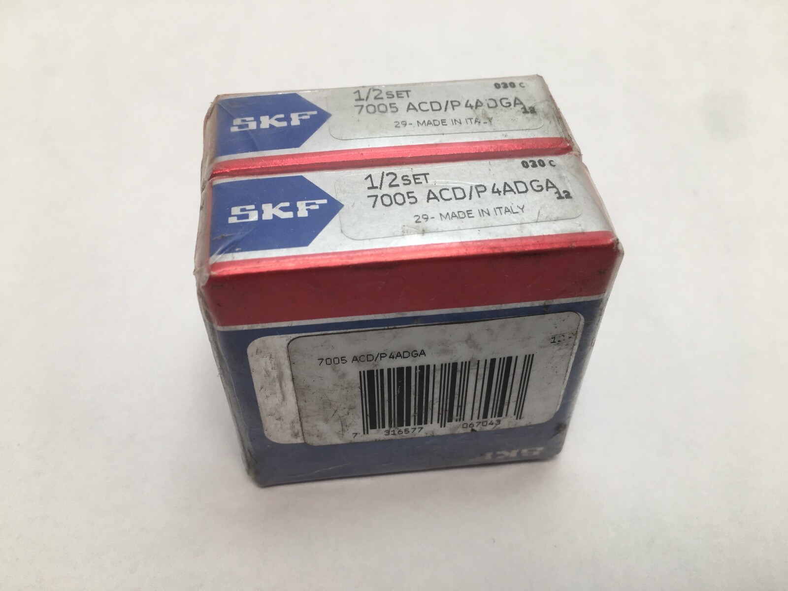 SKF 7005-ACD/P4ADGA Angular Contact Bearing 25x47x12mm 7005ACDP4ADGA Italy 2 pcs