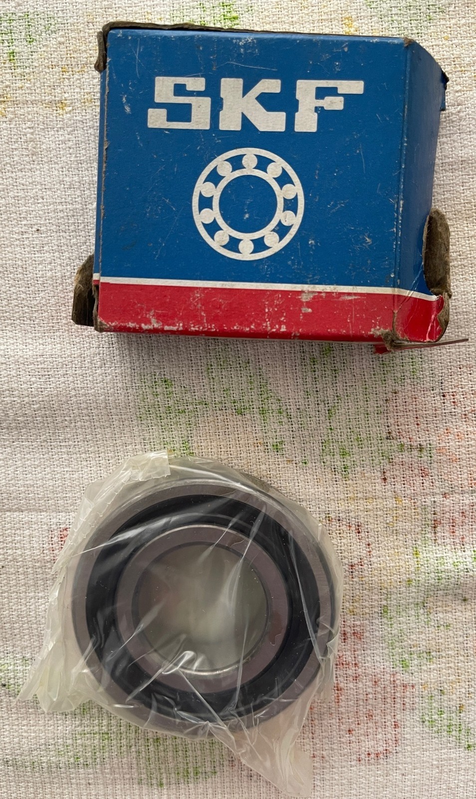 NEW SKF 6206-2RS1/C2GJN Deep Groove Ball Bearing Double Rubber Seal