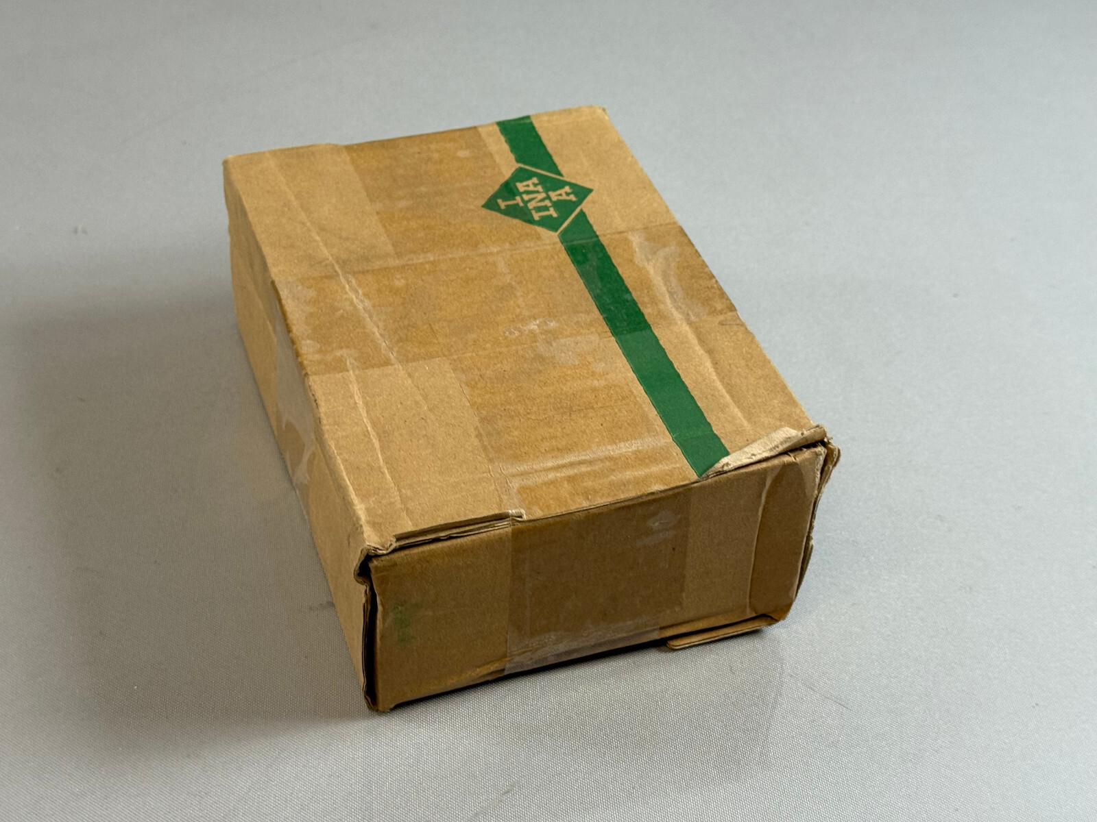 INA F-632370-0010.KWVE35-B Linear Ball Bearing KWVE35B