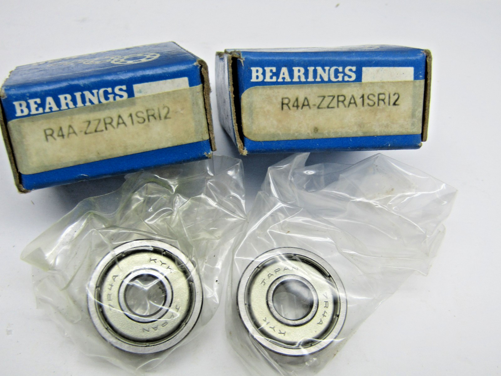(Lot of 2) Gulf Japan R4A-ZZ 1/4″ X 5/8″ X 3/16″ Shielded Bearing