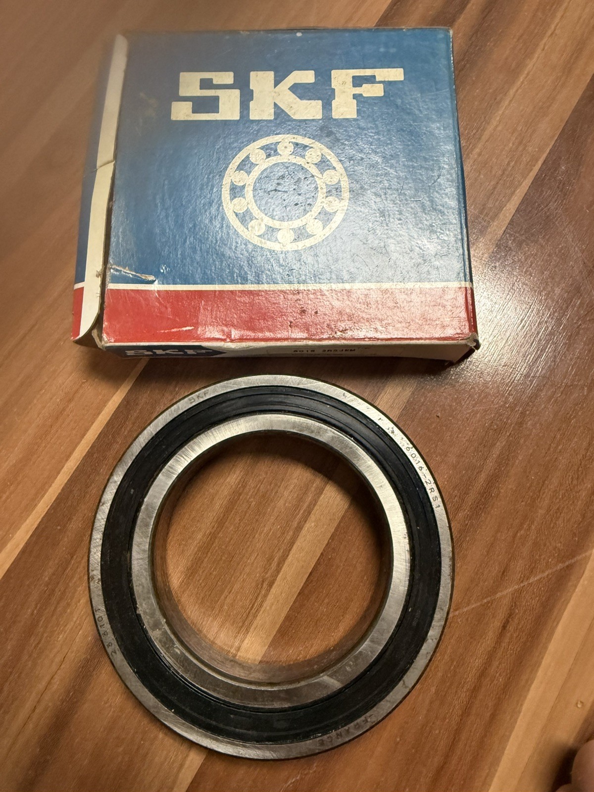 NEW IN BOX! SKF RADIAL DEEP GROOVE BALL BEARING 6016-2RSJEM