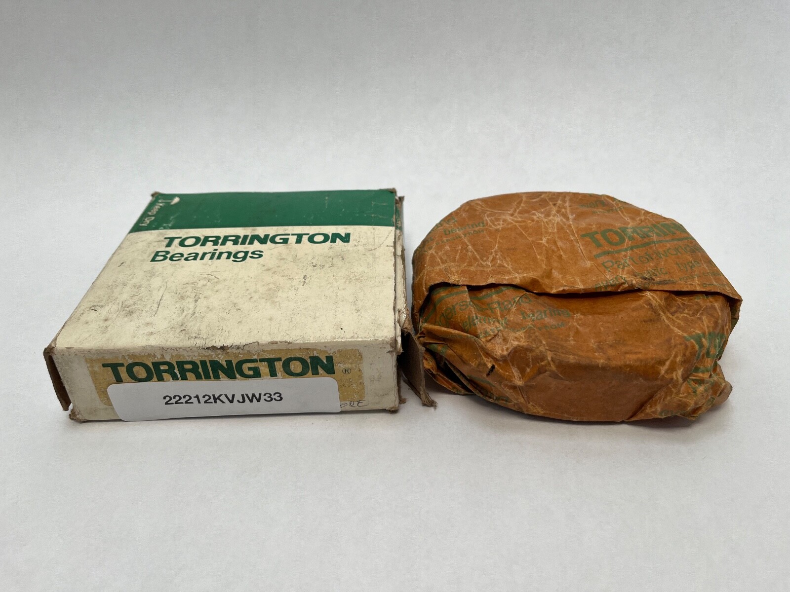 Torrington 22212KVJW33 Spherical Bearing 60x110x28 mm 22212-K-VJ-W33 USA