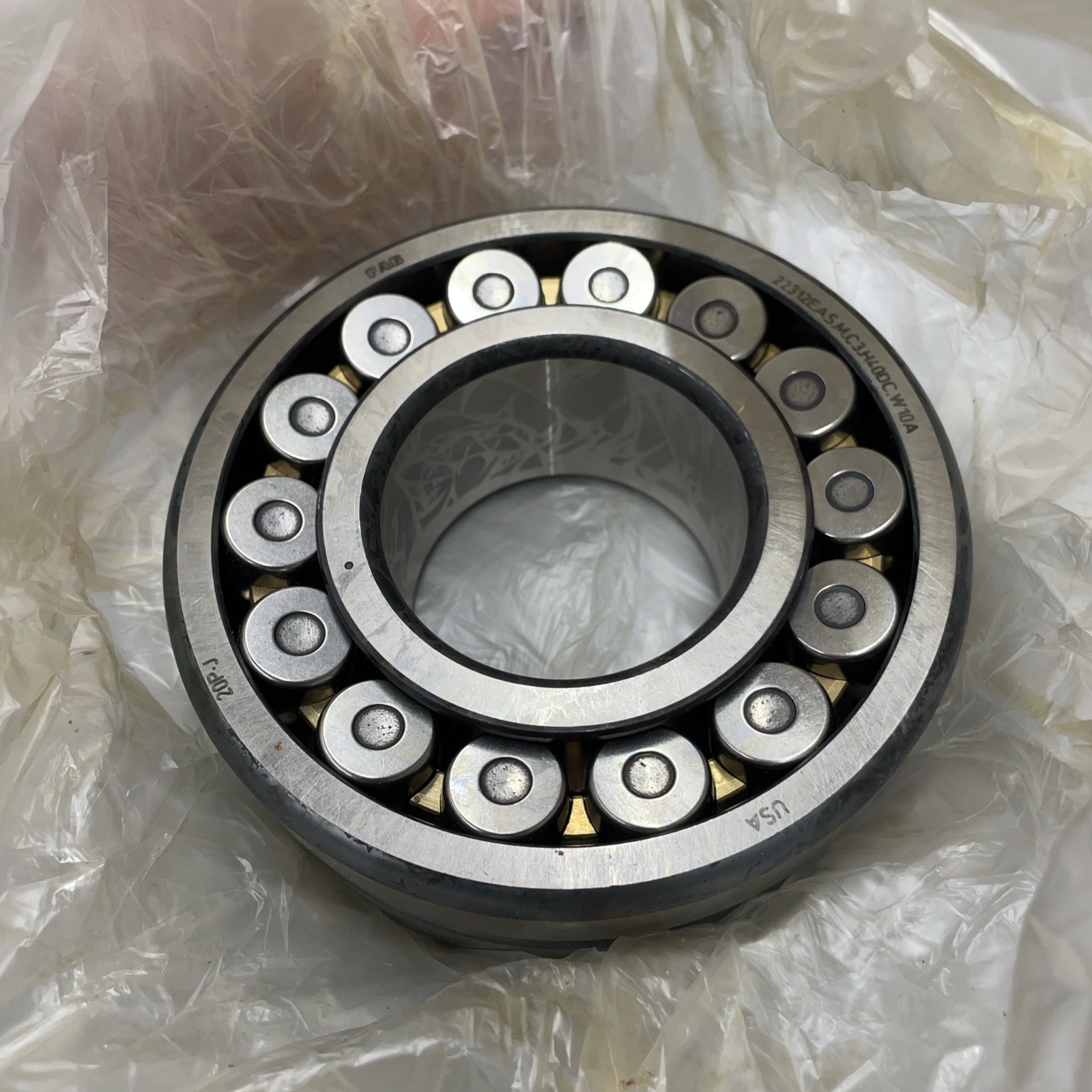 NEW IN BOX FAG 22312EASMC3 SPHERICAL ROLLER BEARING 22312EAS.M.C3 S41
