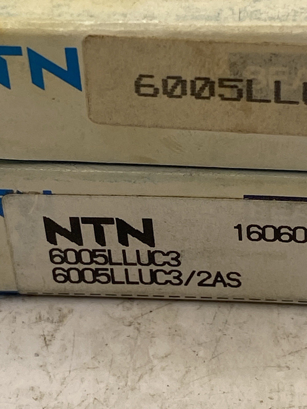Lot Of 2 NTN 6005LLU 25mm X 47mm X 12mm Sealed Bearing