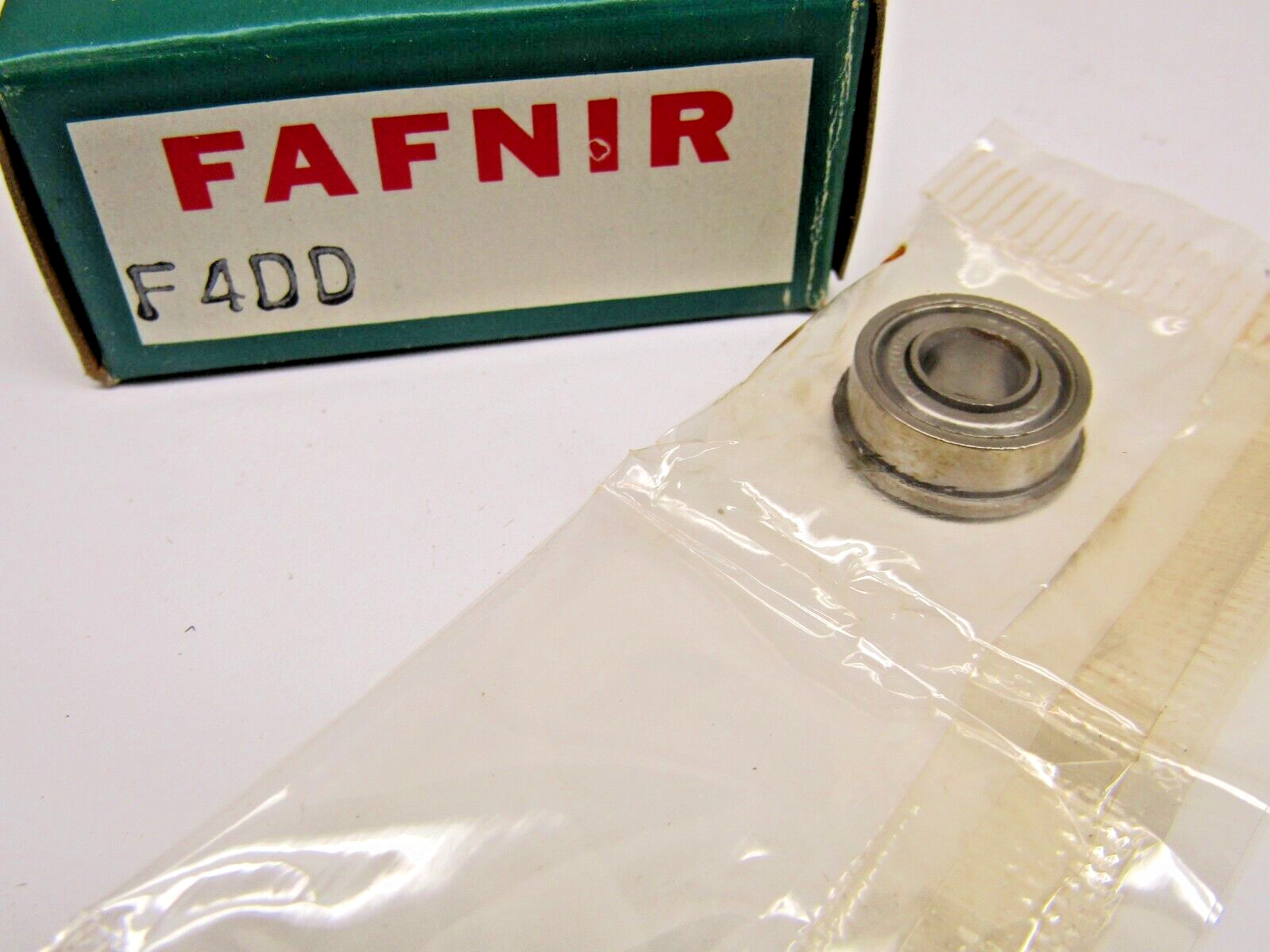 Fafnir F4DD 1/4″ X 5/8″ X 1/4″ Flanged Bearing