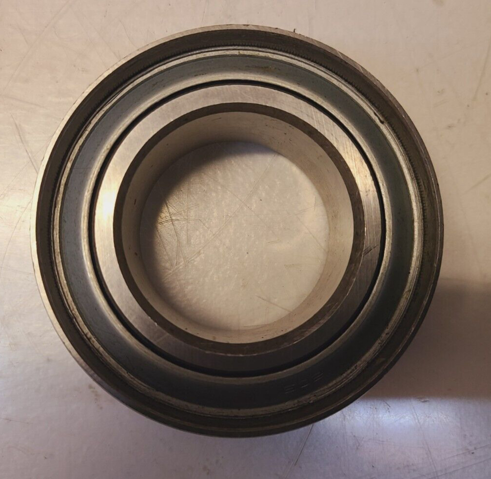 Disc Harrow Bearing Spherical Prelube W209PP82 | 209 | 31-0072