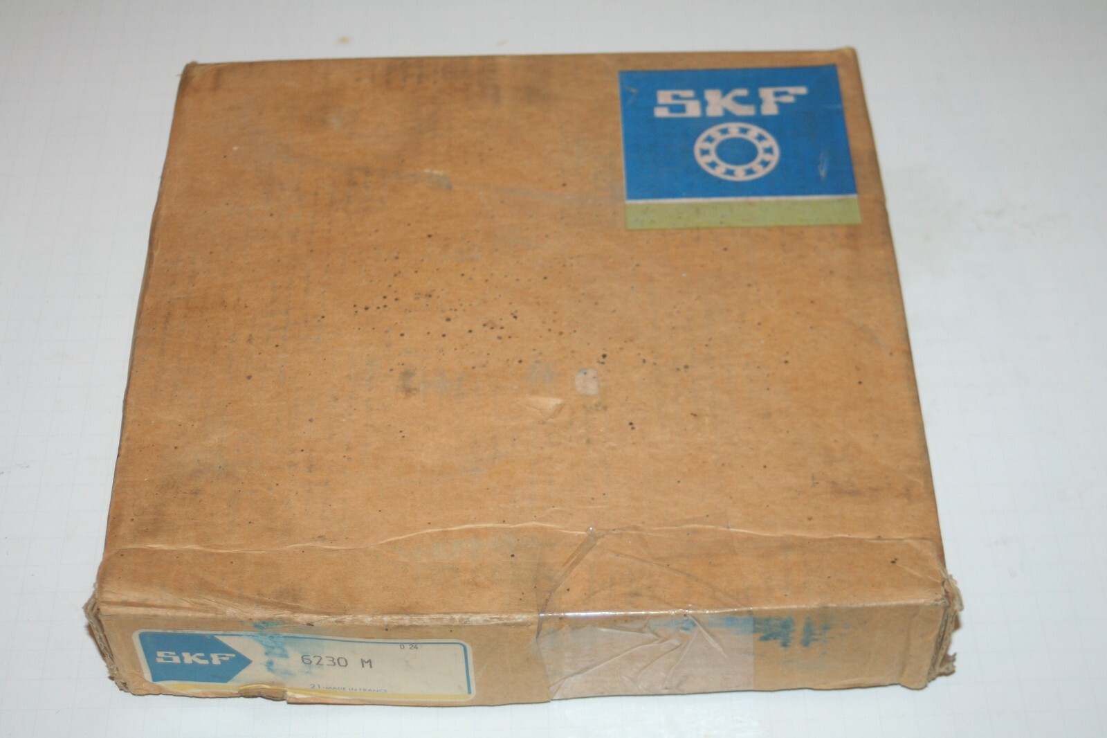 SKF 6230 M Radial Deep Groove Ball Bearing 6230M * NEW *