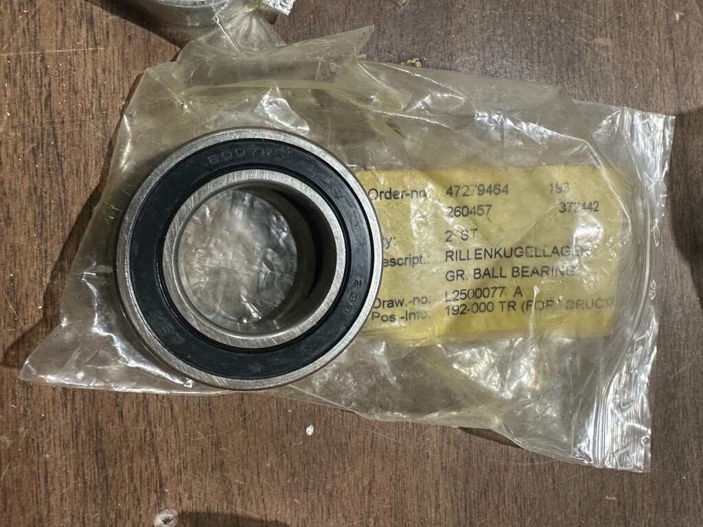 6007- 2RS BALL BEARING W83