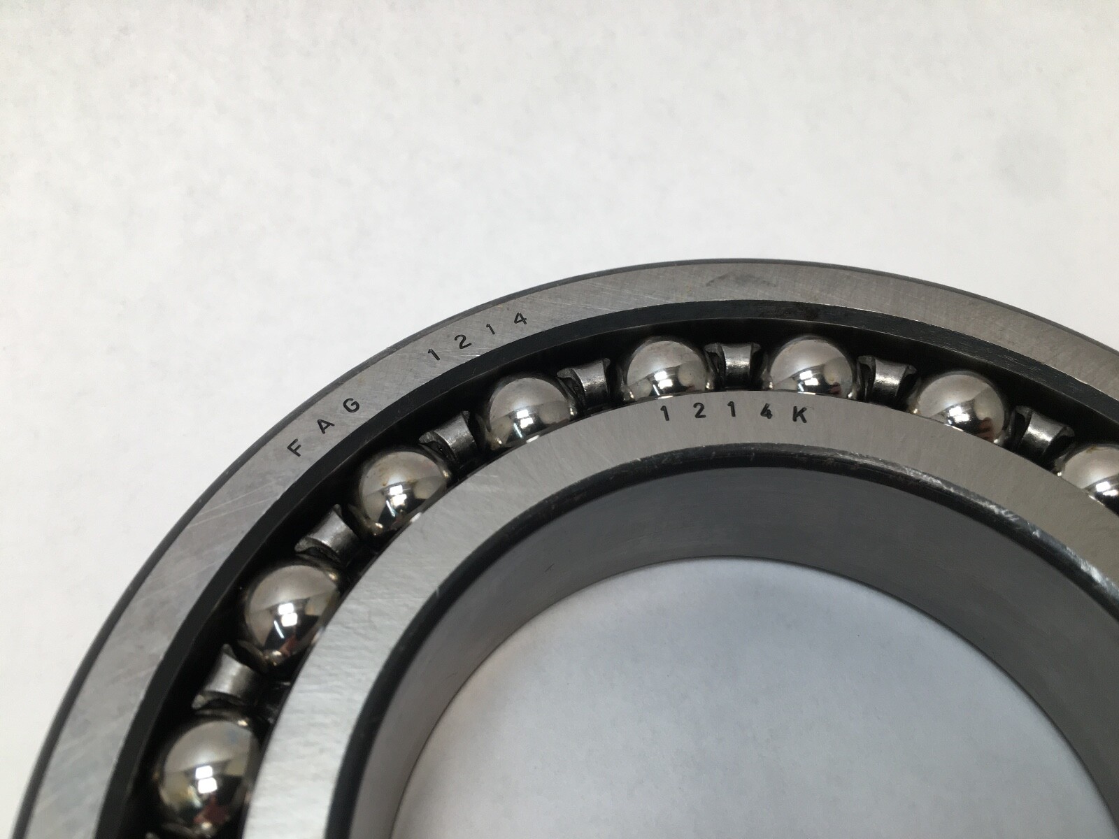 FAG 1214K Self Aligning Bearing 70x125x24 mm 1214-K Switzerland