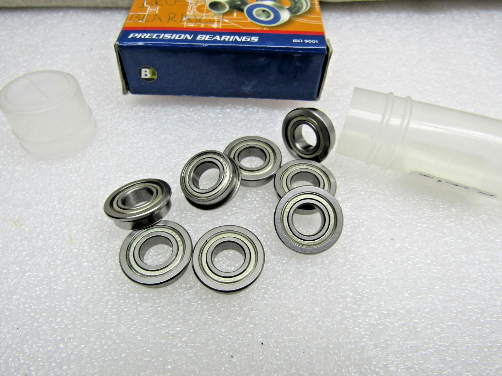 (Lot of 8) Bearings Limited LF1680-ZZ 8mm X 16mm X 5mm Shielded Flanged Bearing